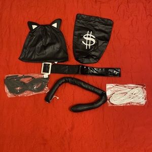 Cat Burglar Accessories 6 Piece Set NIP